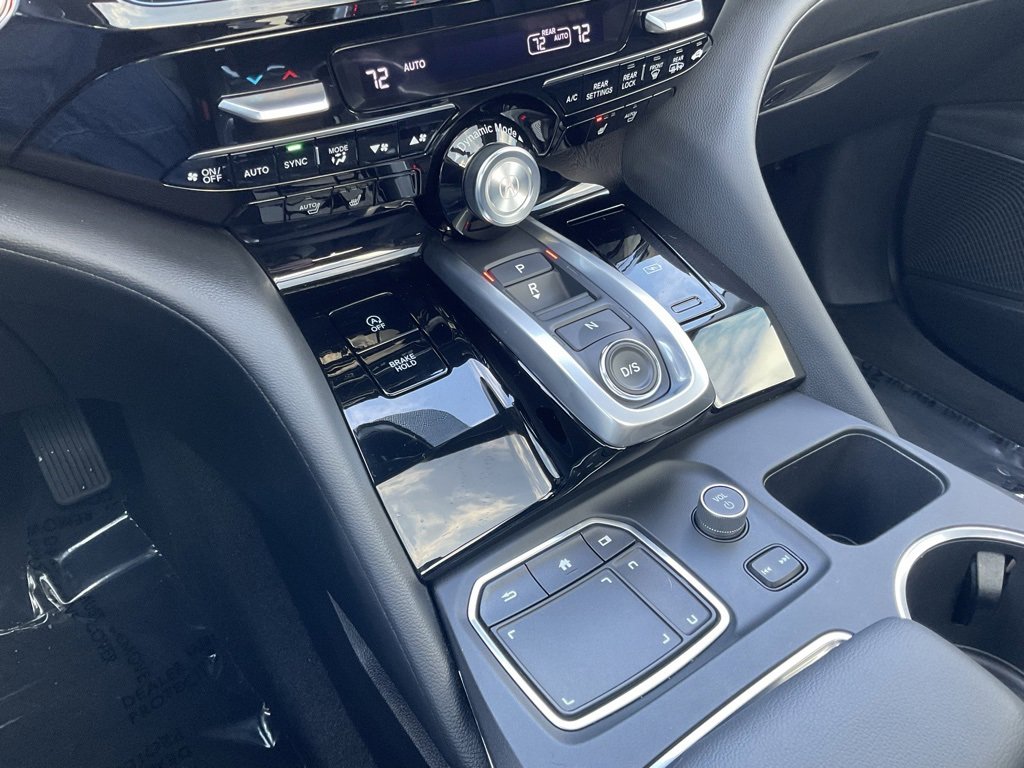 Used 2023 Acura MDX SH-AWD image 17