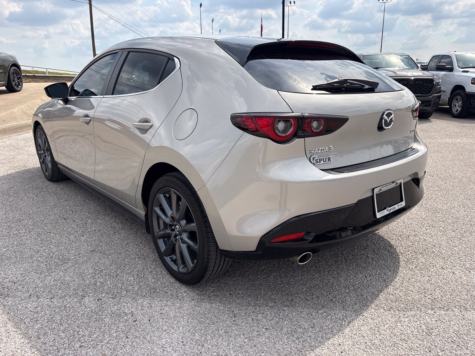 Used 2024 MAZDA MAZDA3 s FWD image 4