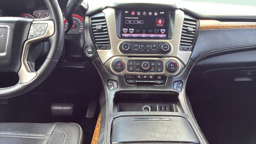 Used 2016 GMC Yukon Denali w/ Open Road Package image 22