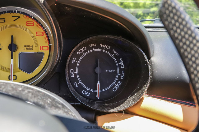 Used 2015 Ferrari California T RWD image 54