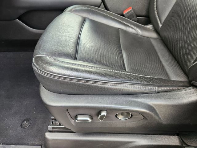 Used 2024 GMC Yukon Denali image 23