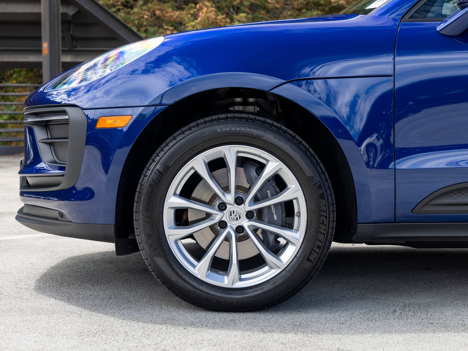 Certified 2026 Porsche Macan AWD/4WD image 13