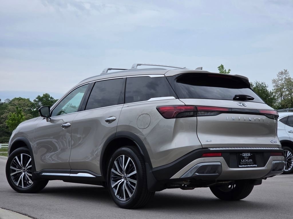 Used 2025 INFINITI QX60 Sensory w/ Vision Package AWD/4WD image 28
