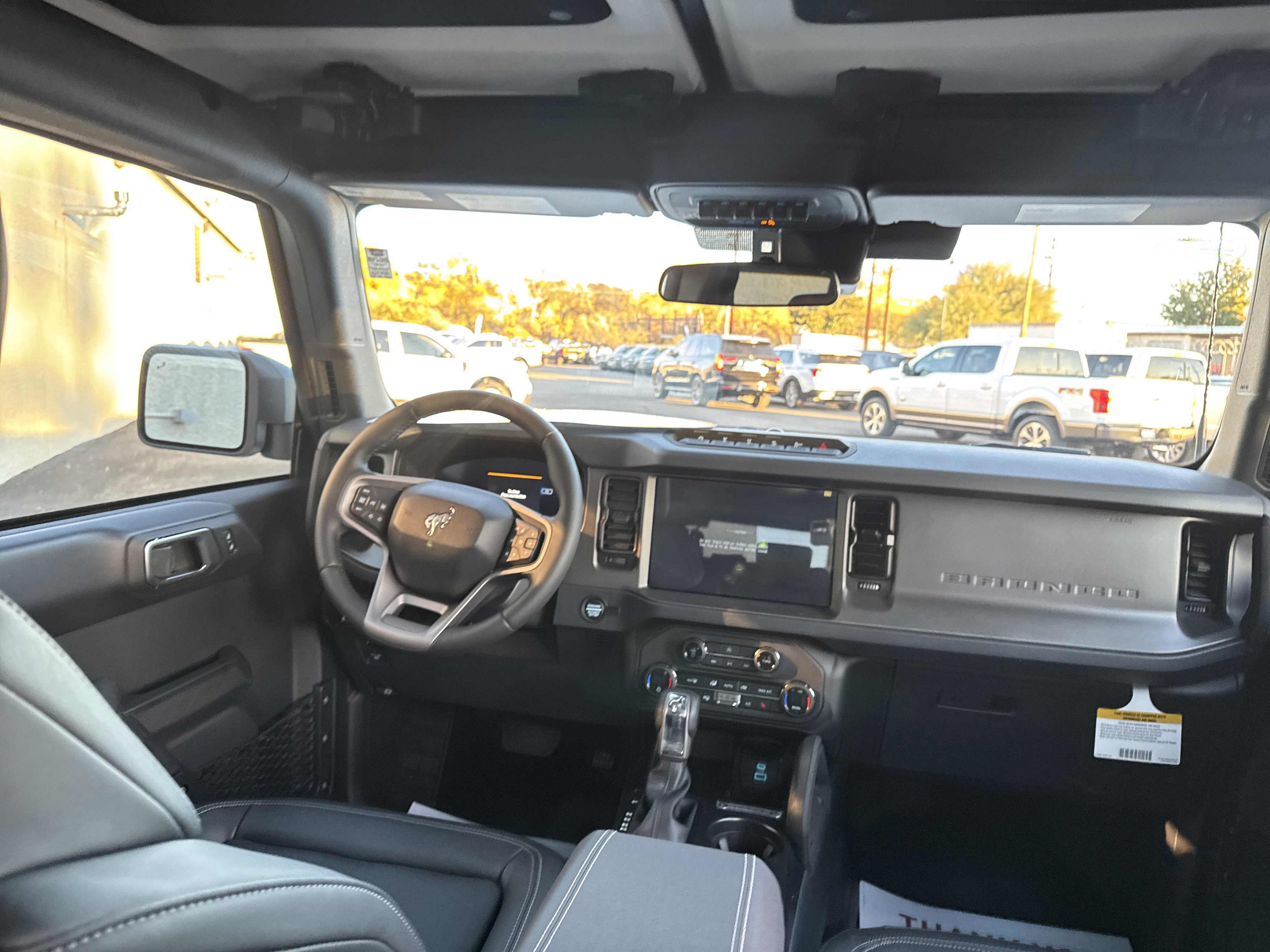 New 2025 Ford Bronco Badlands w/ Sasquatch Package image 13