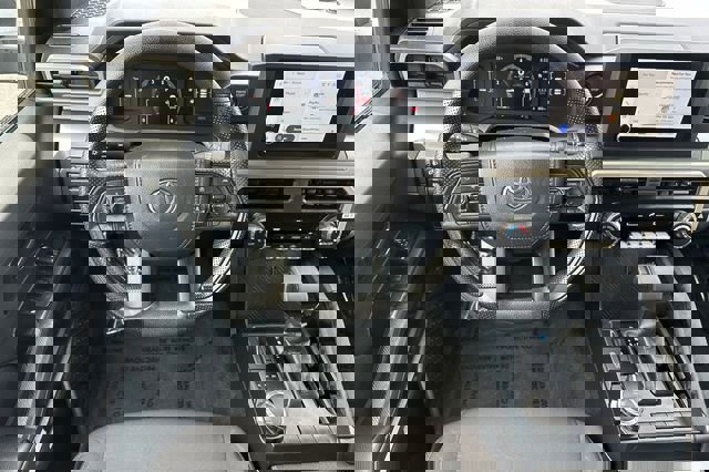 Used 2025 Toyota Tacoma SR5 image 16