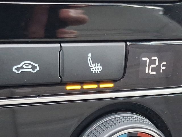 Used 2018 Volkswagen Passat 2.0T SE image 25