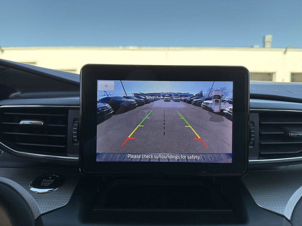 Used 2020 Ford Explorer XLT w/ Equipment Group 202A image 26