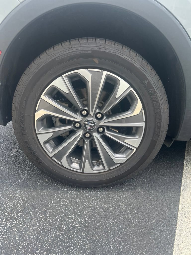 Used 2024 Buick Envision Preferred AWD/4WD image 7