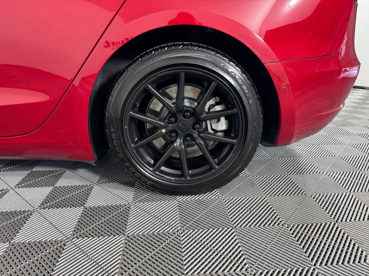Used 2019 Tesla Model 3 Long Range AWD/4WD image 30