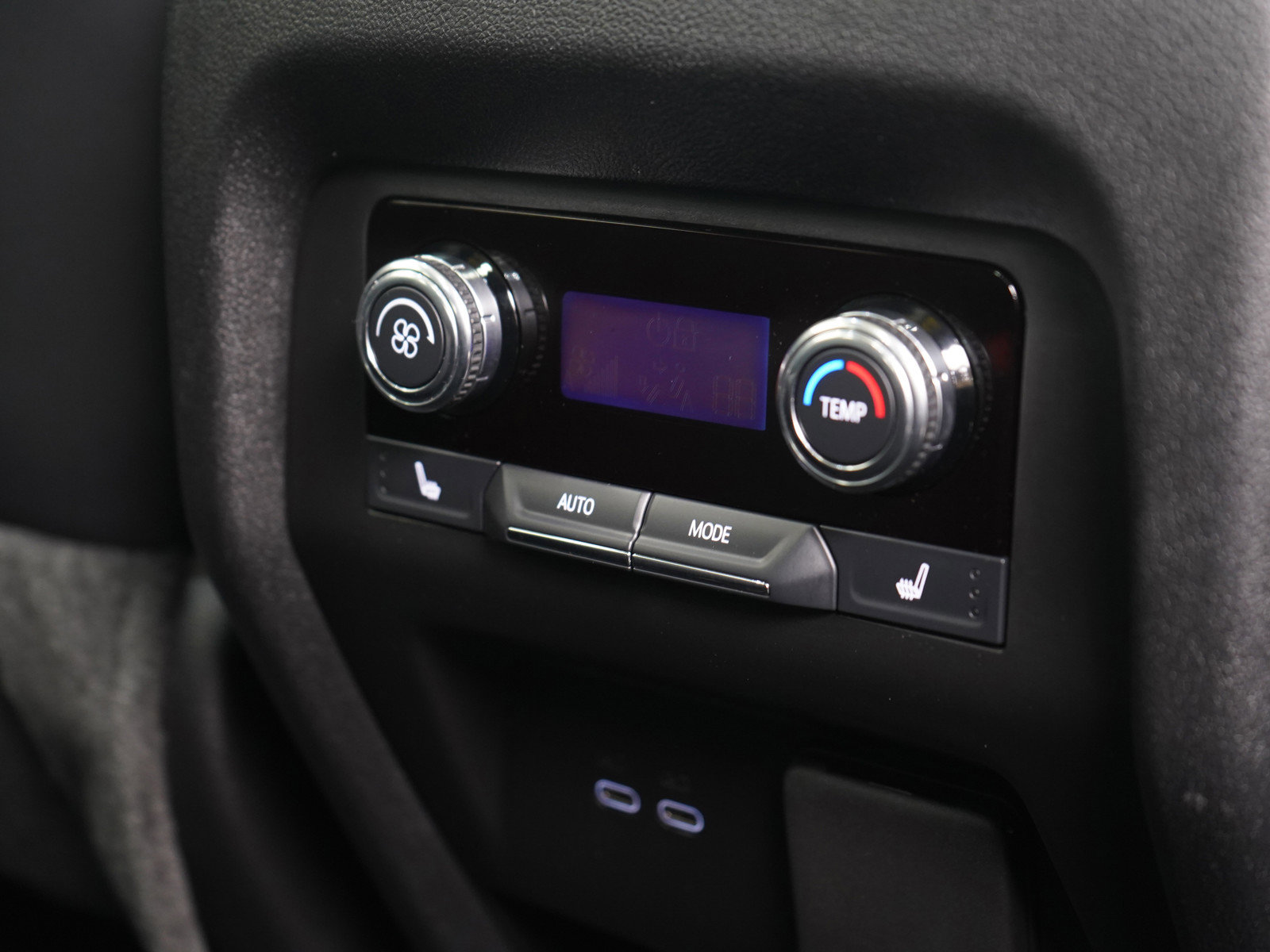 Used 2025 GMC Acadia Elevation w/ Elevation Premium Package image 15