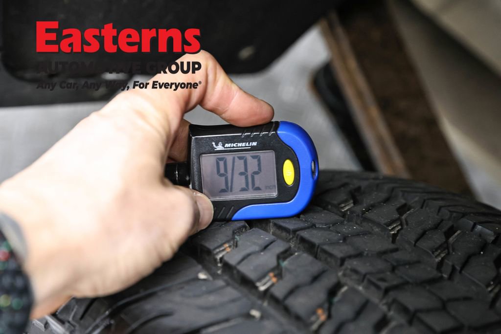 Used 2022 GMC Canyon Elevation Standard image 27