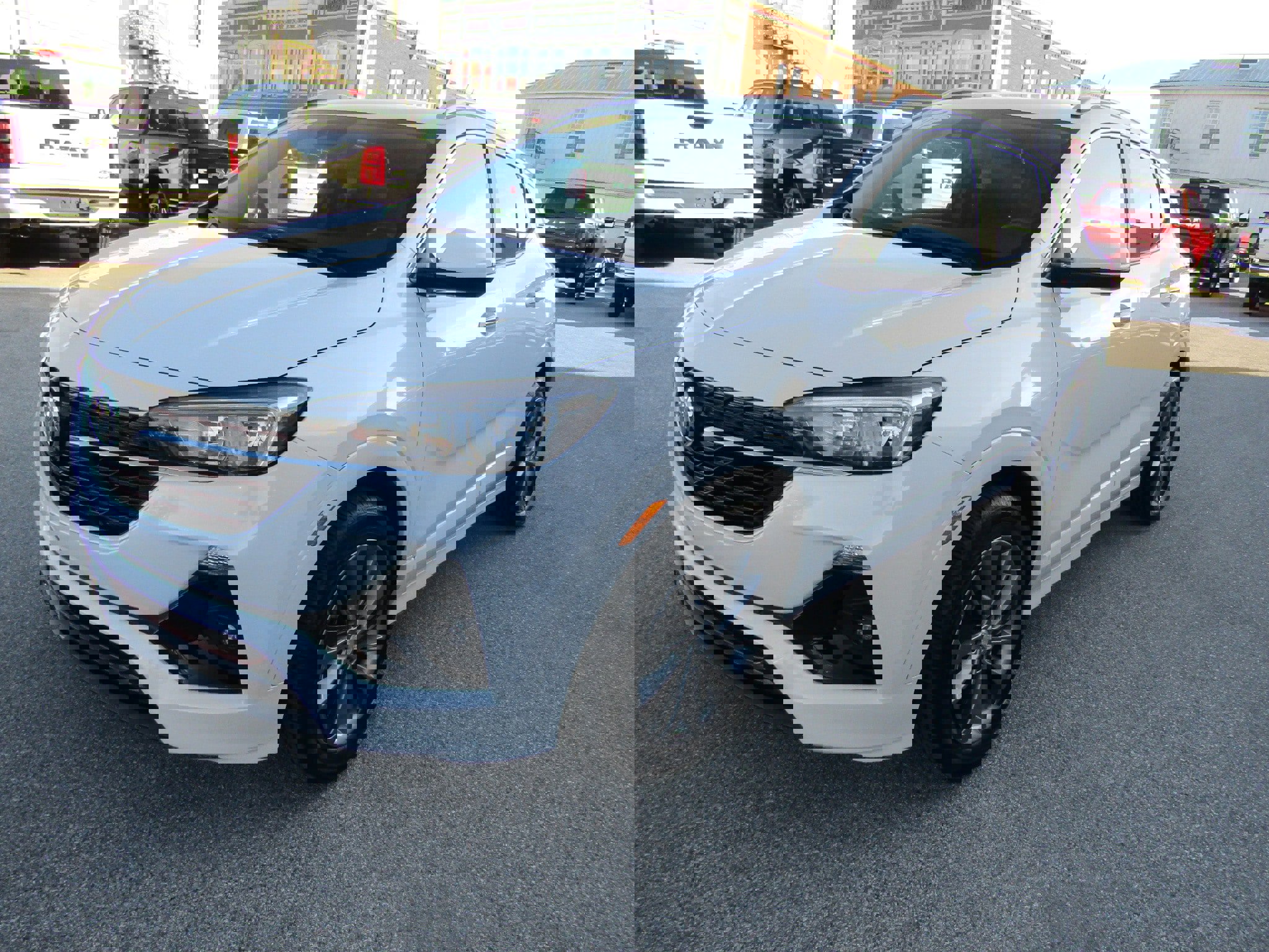 Used 2022 Buick Encore GX Preferred w/ Sport Touring Package image 7