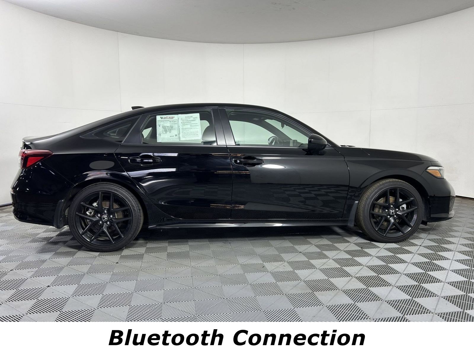 Used 2025 Honda Civic FWD Hybrid Sedan image 8