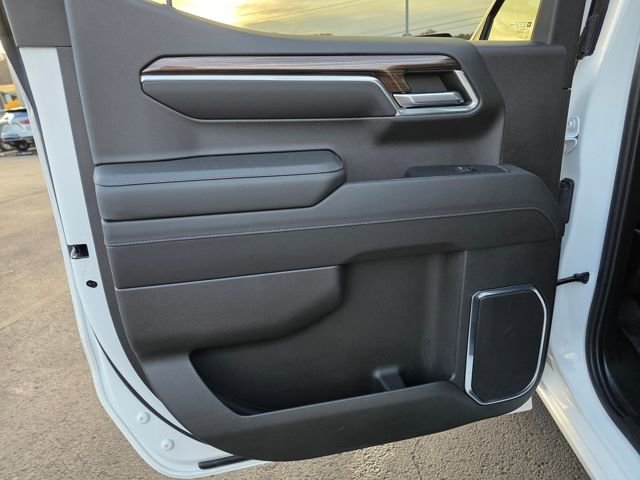 Used 2022 Chevrolet Silverado 1500 LT AWD/4WD image 19