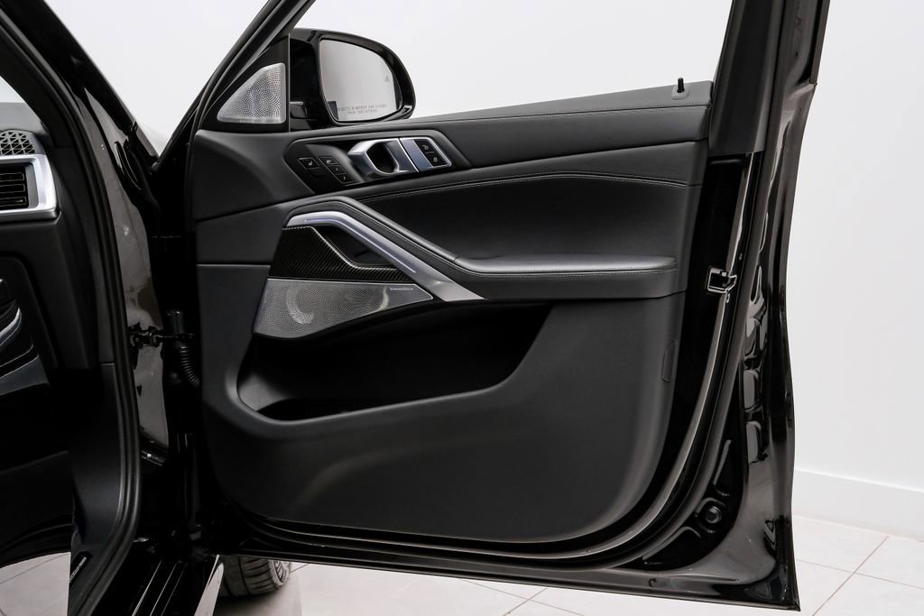 Used 2025 BMW X6 M Competition w/ Executive Package image 44