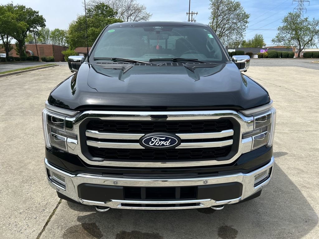 Used 2024 Ford F150 Lariat w/ FX4 Off-Road Package AWD/4WD image 10