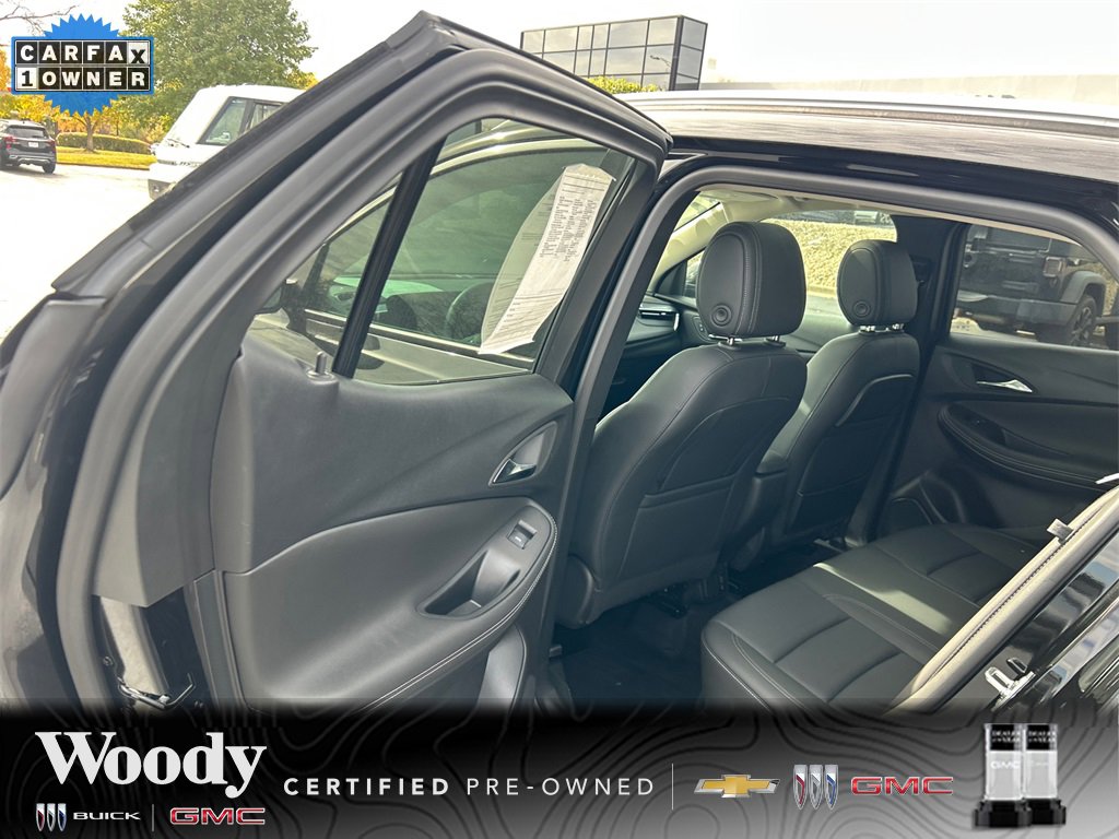Certified 2025 Buick Encore GX Avenir image 29