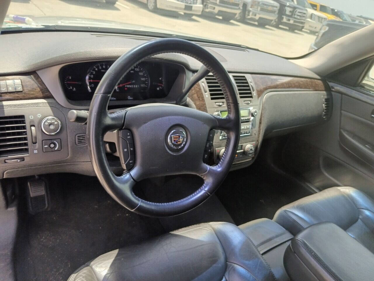 Used 2011 Cadillac DTS Hearse image 12