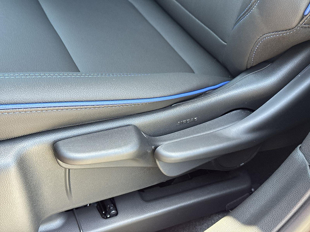 New 2026 Buick Envista Sport Touring w/ Convenience II Package FWD image 21
