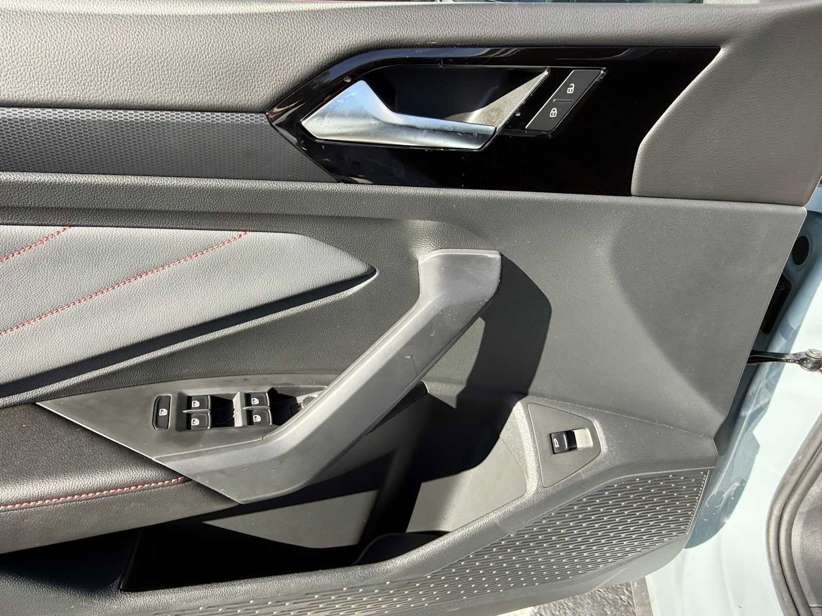 New 2026 Volkswagen Jetta GLI Autobahn FWD image 6