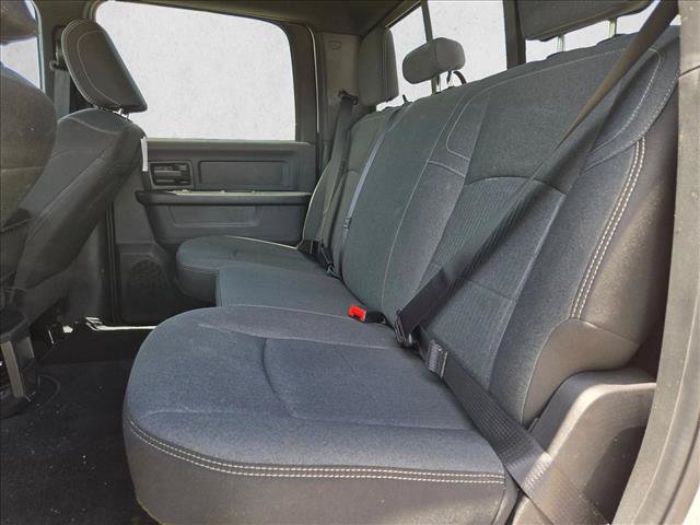 Used 2024 RAM 2500 Tradesman w/ Chrome Appearance Group RWD image 16