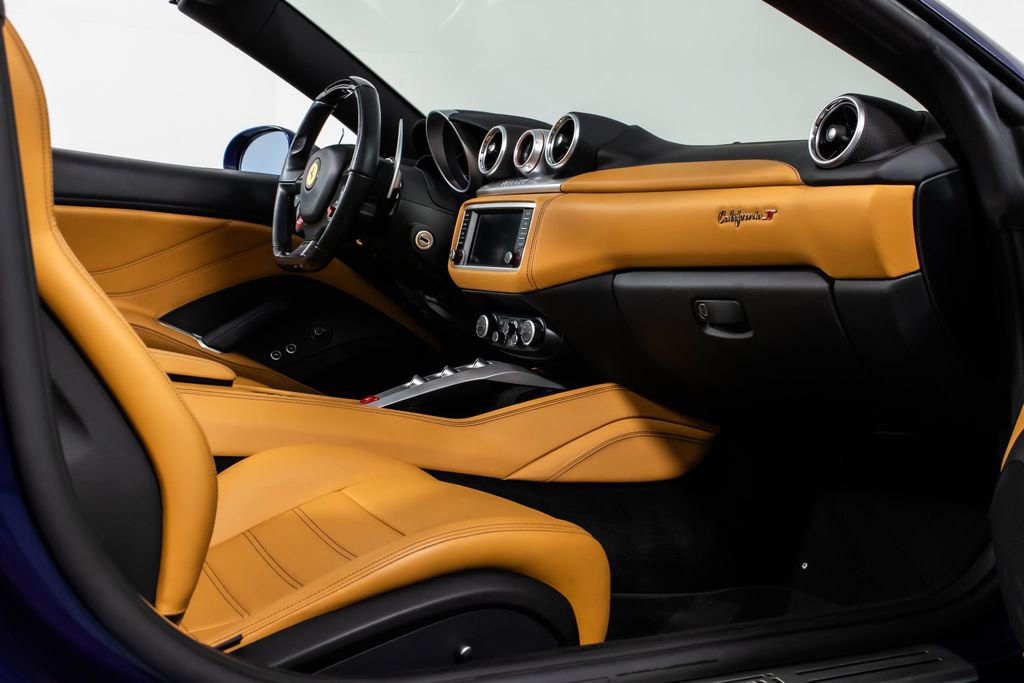 Certified 2017 Ferrari California T image 50