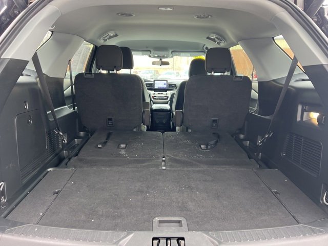 Used 2024 Ford Explorer XLT image 15