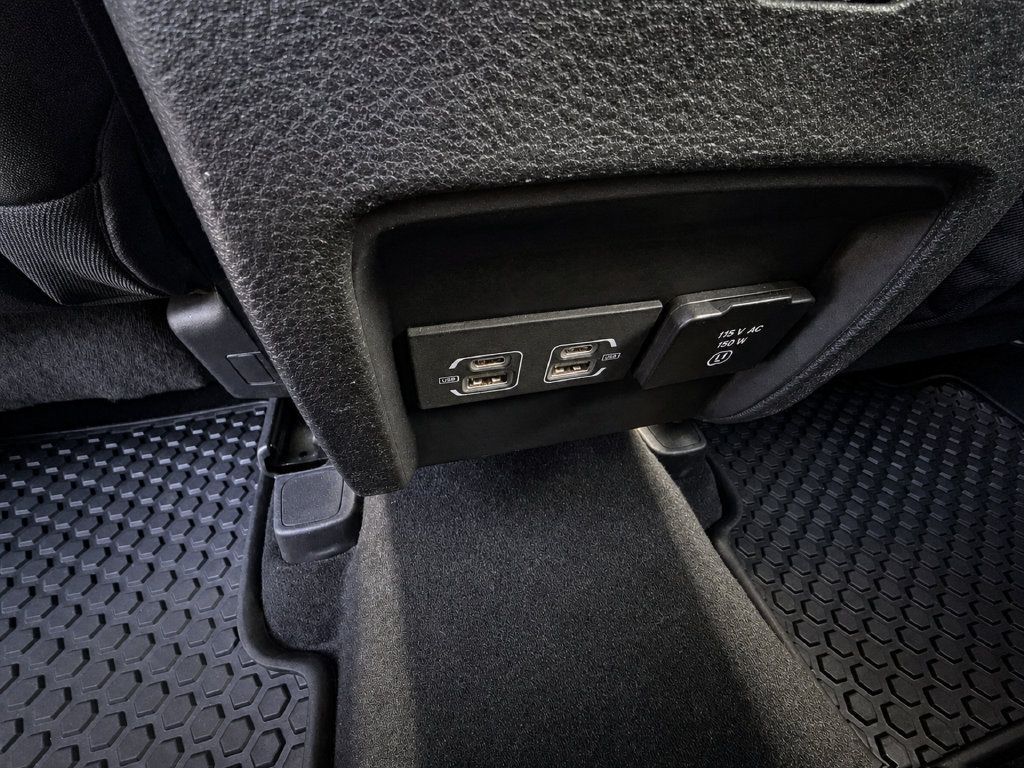 Used 2022 Jeep Cherokee Trailhawk w/ Comfort/Convenience Group AWD/4WD image 16