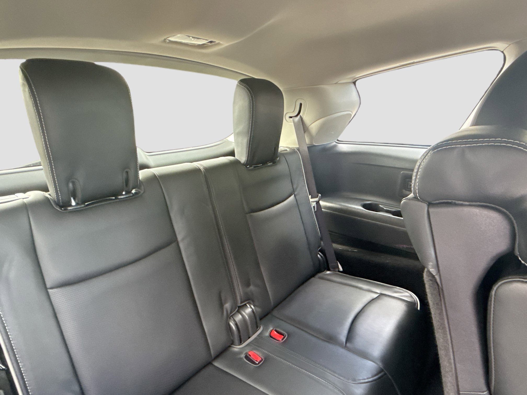 Used 2019 INFINITI QX60 Luxe w/ Essential Package image 29