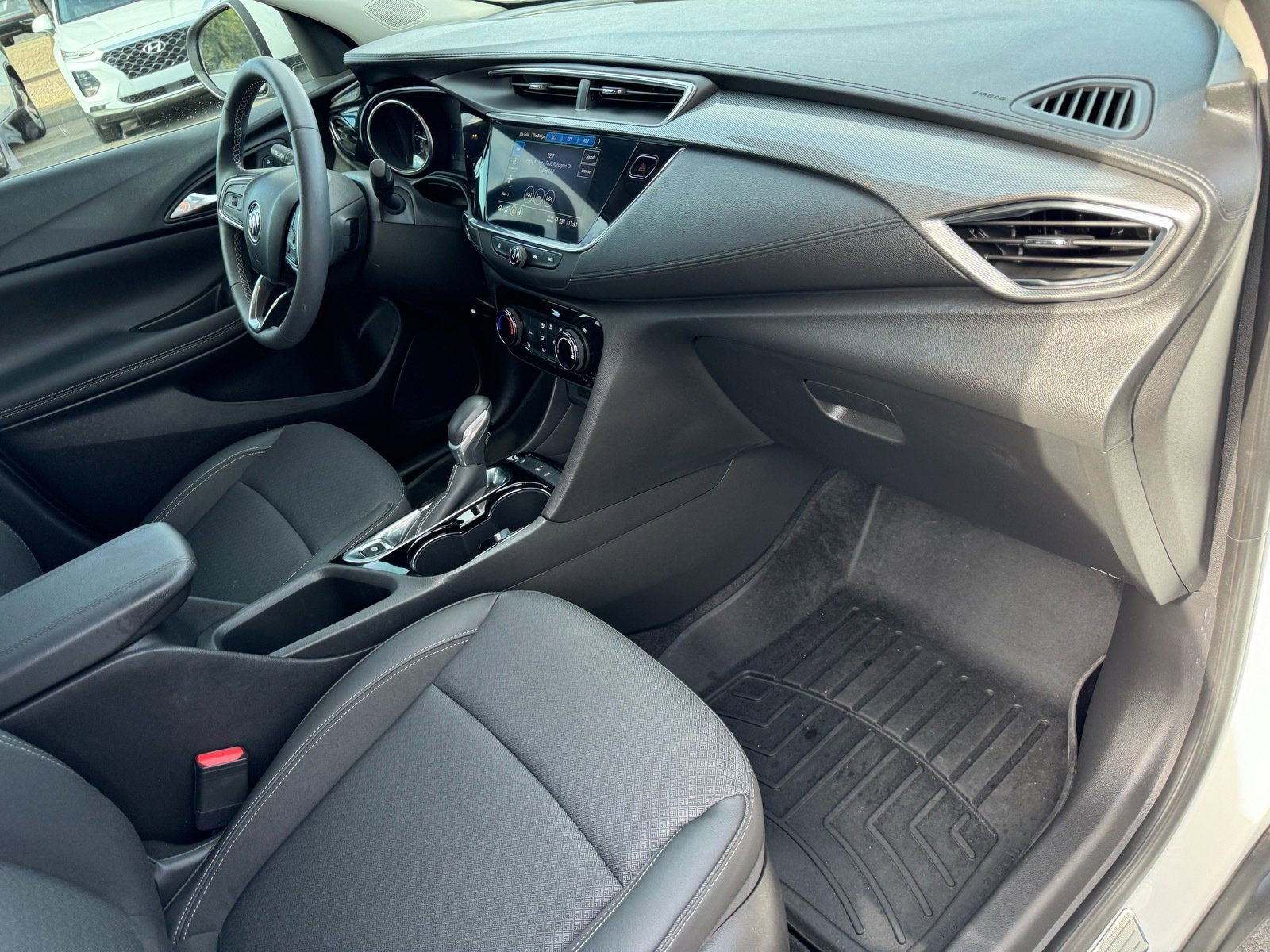 Used 2023 Buick Encore GX Preferred w/ Cold Weather Comfort Package image 10