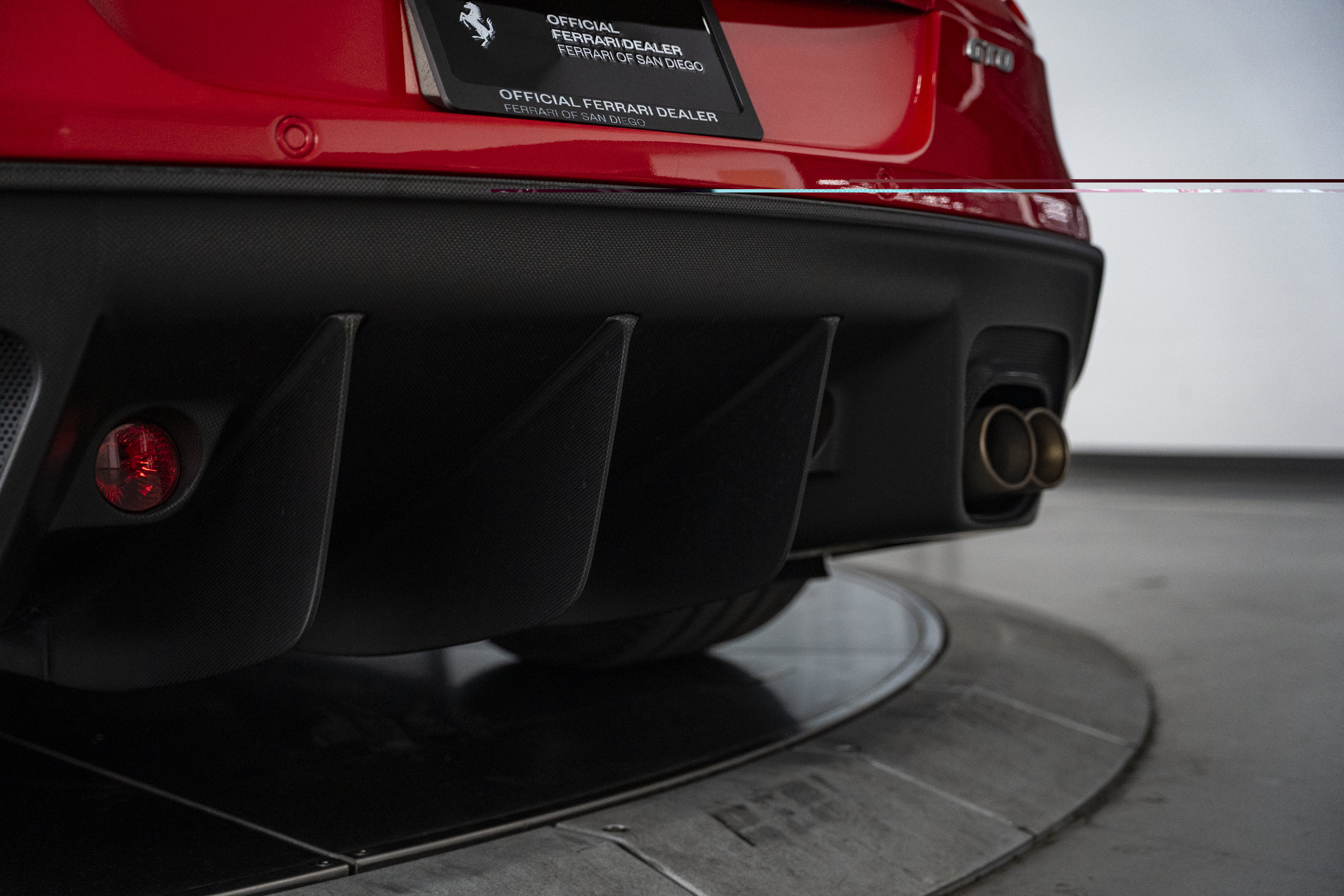 Used 2011 Ferrari 599 GTO RWD image 22