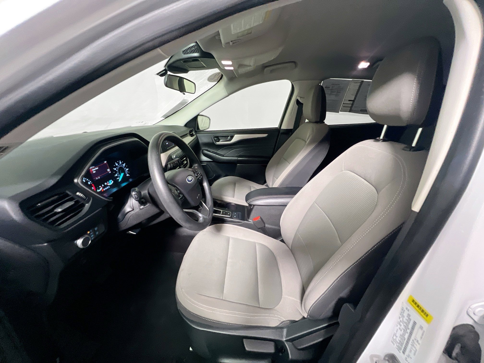 Used 2022 Ford Escape S image 14