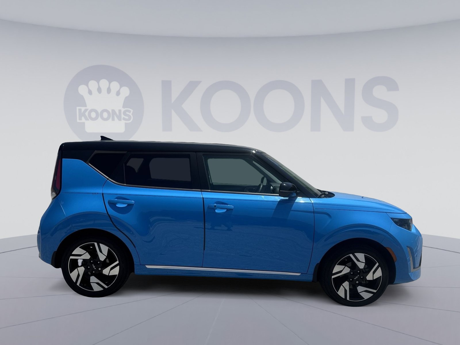 Used 2023 Kia Soul GT-Line FWD image 8