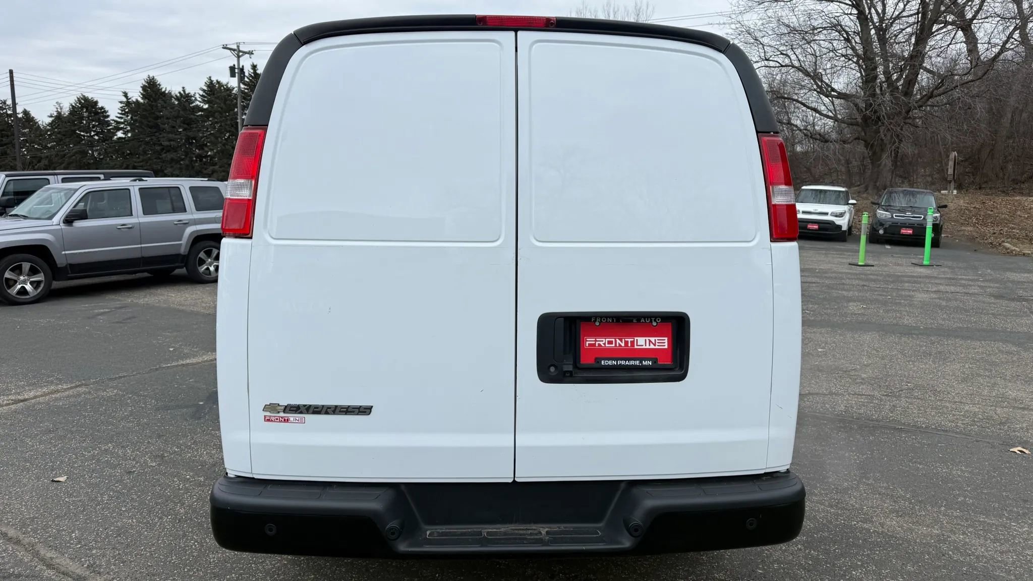 Used 2021 Chevrolet Express 2500 image 8