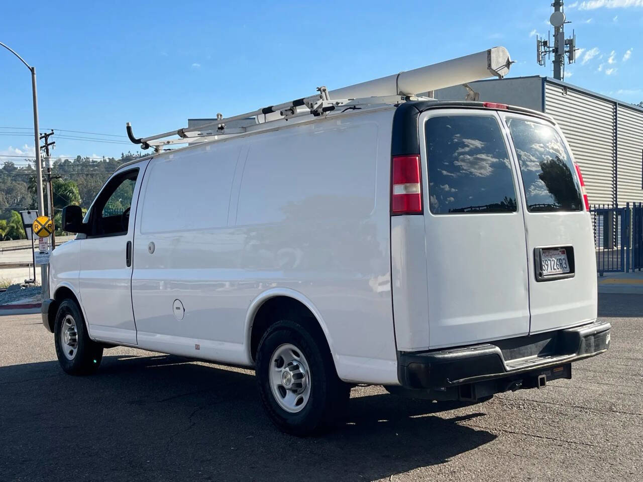 Used 2012 Chevrolet Express 2500 w/ Cold Climate Package image 5