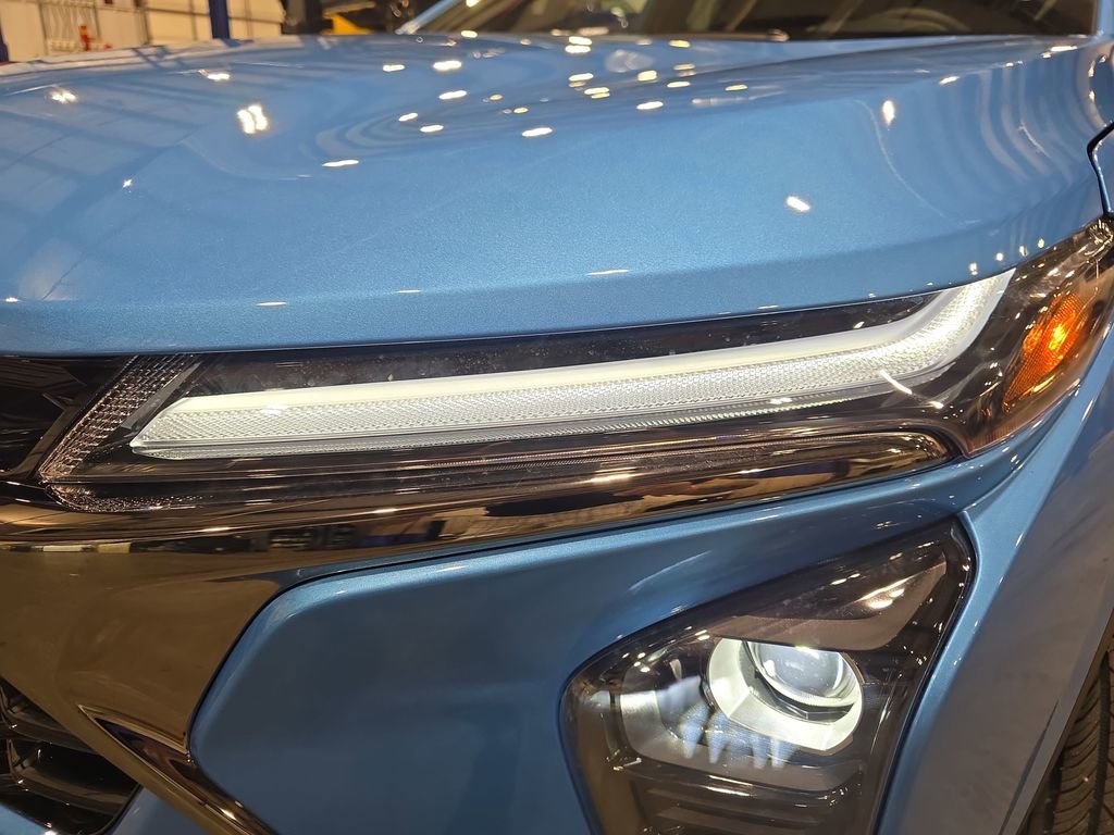 New 2026 Chevrolet Trax RS w/ Sunroof Package image 31