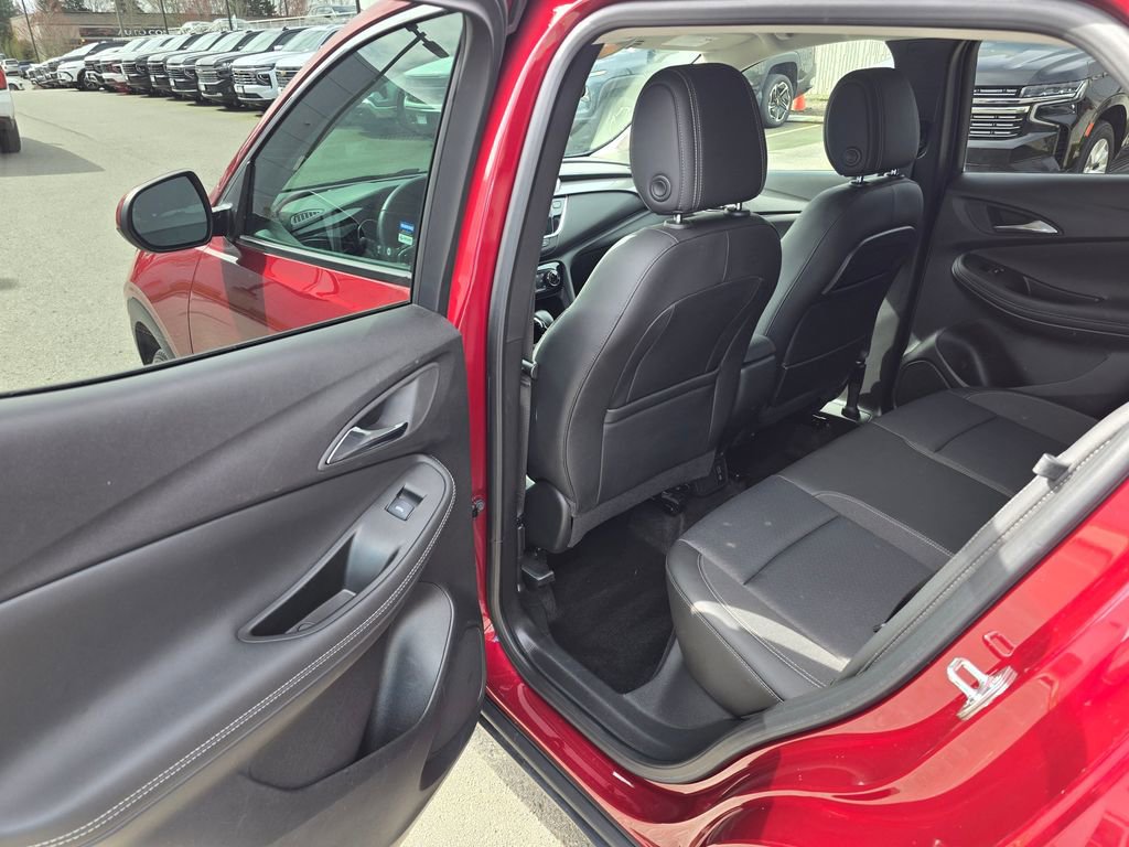 Used 2022 Buick Encore GX Preferred w/ Cold Weather Comfort Package image 44