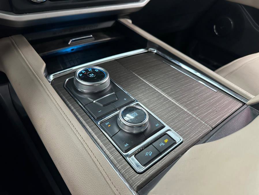 Used 2023 Ford Expedition Max Limited image 73