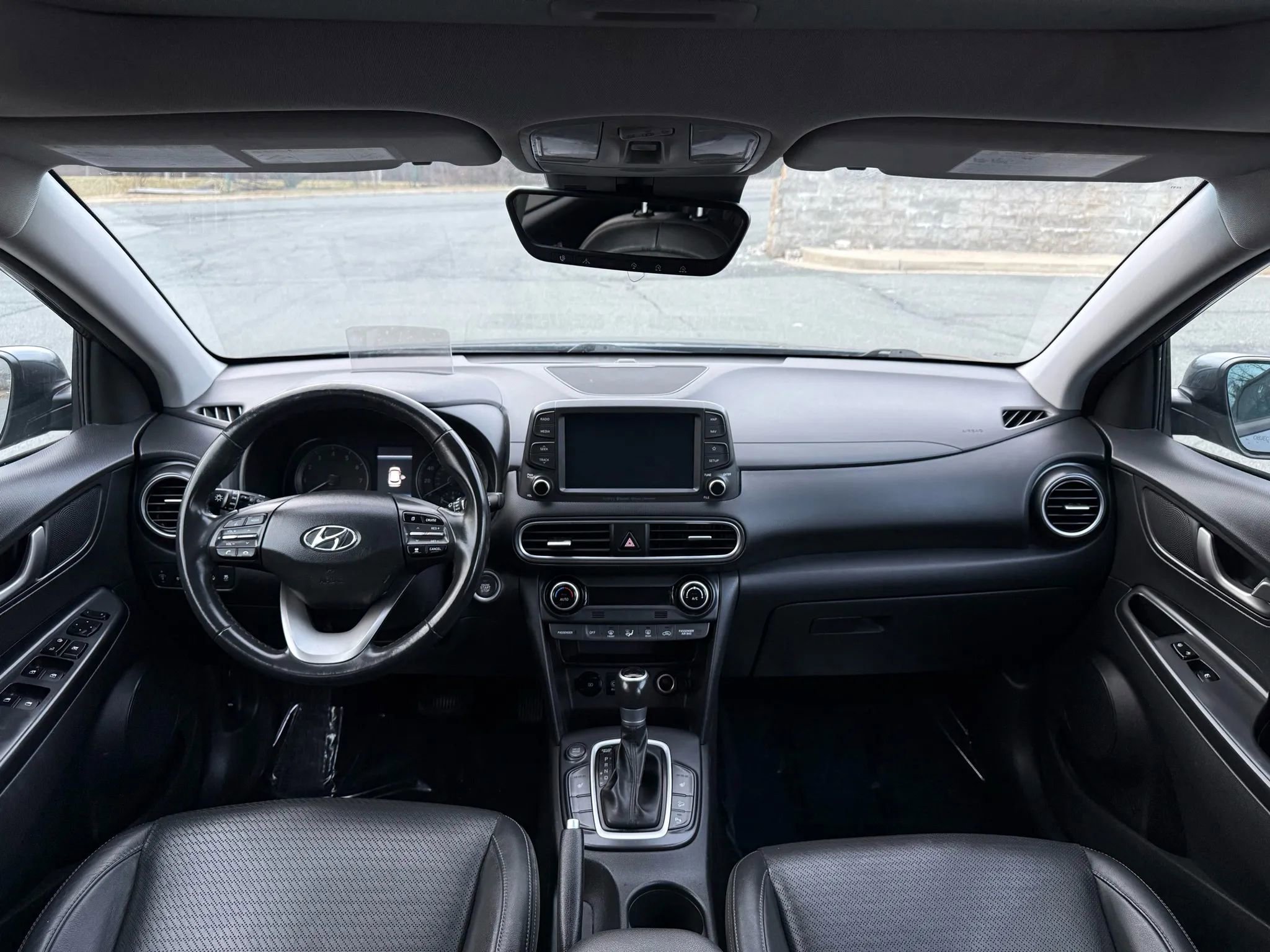 Used 2020 Hyundai Kona Ultimate w/ Cargo Package image 29