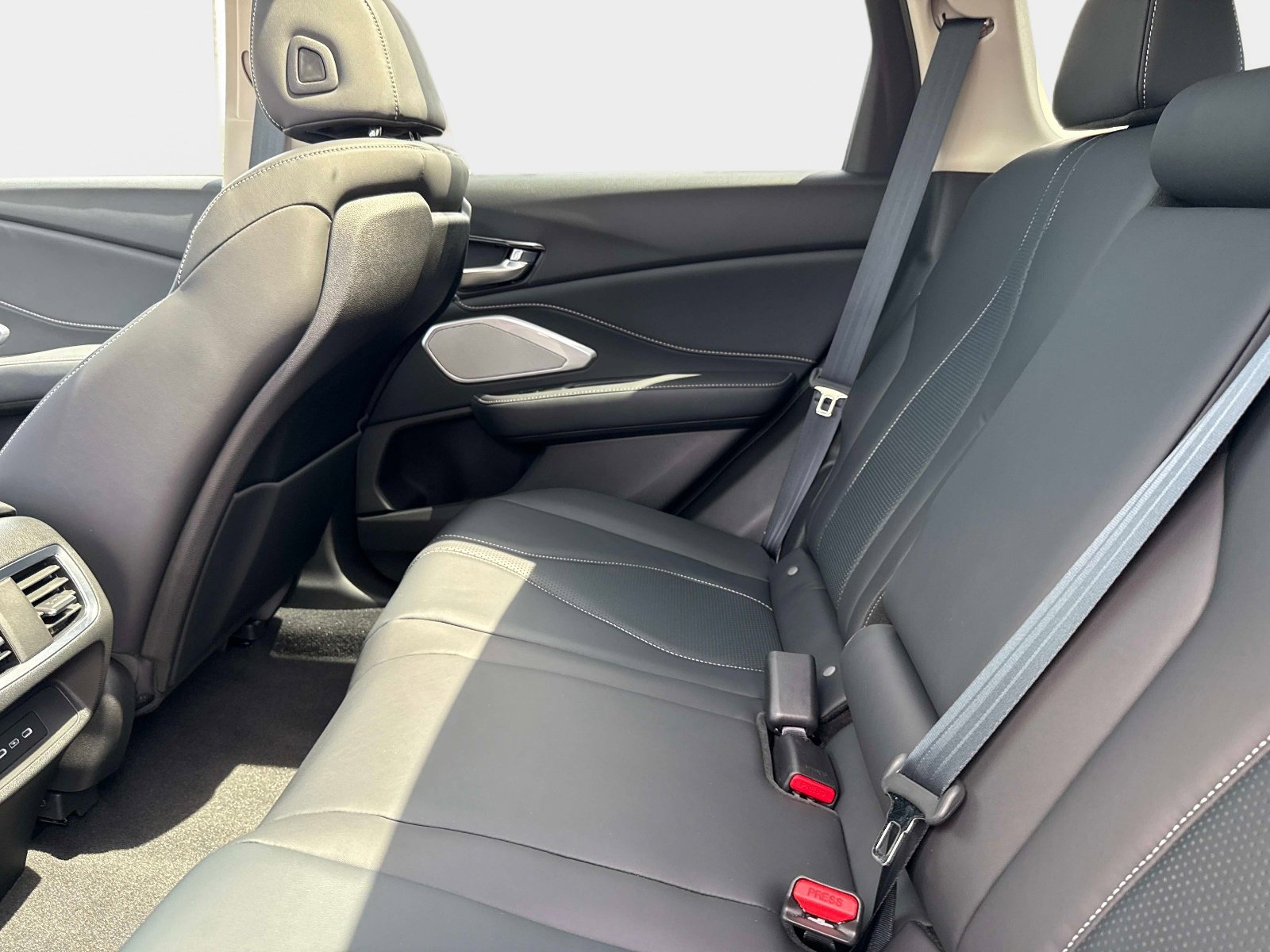 Certified 2026 Acura RDX SH-AWD w/ Technology Package image 13