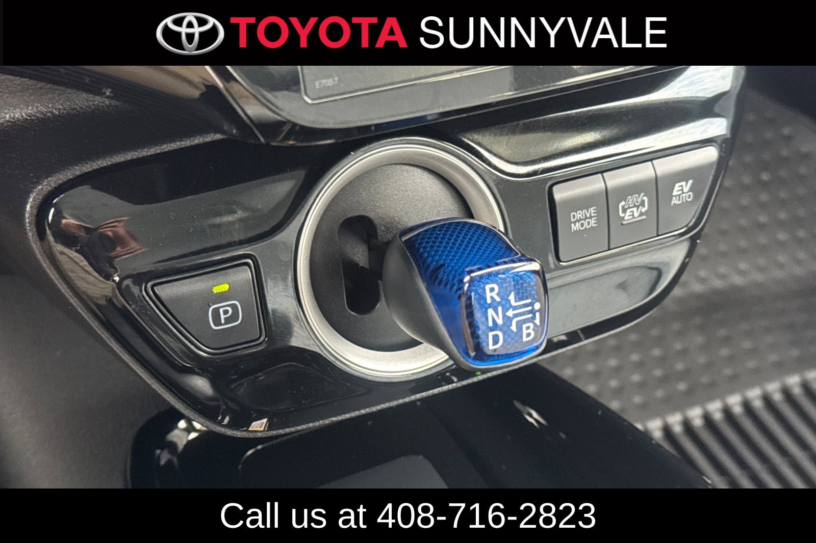 Used 2022 Toyota Prius Prime XLE FWD image 24