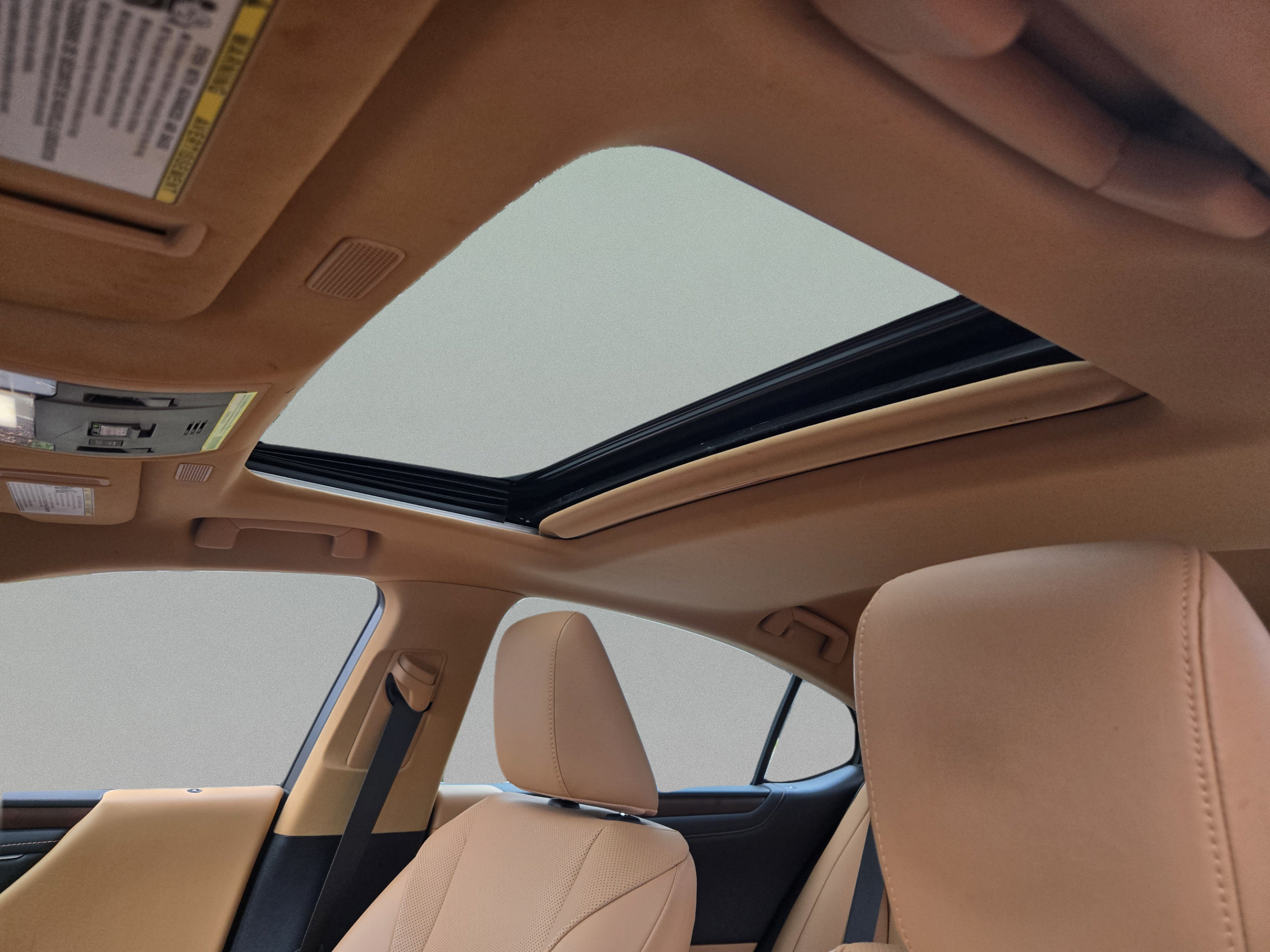 Certified 2024 Lexus ES 350 w/ Premium Package FWD image 17