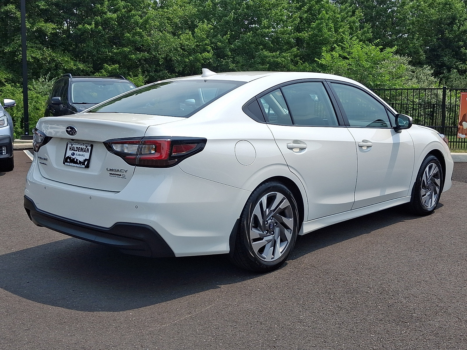 Used 2023 Subaru Legacy Limited AWD/4WD image 7