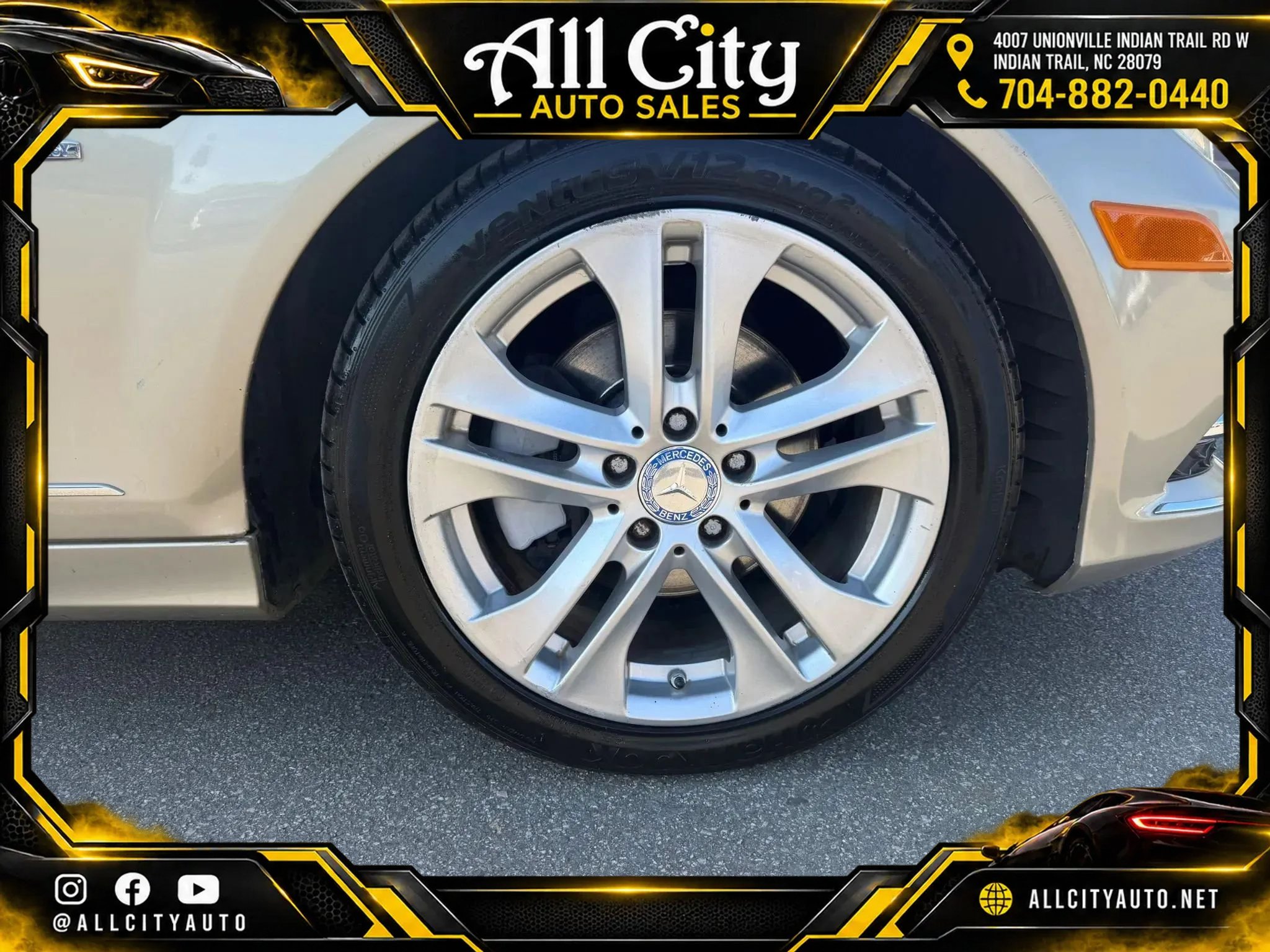 Used 2012 Mercedes-Benz C 250 Sedan image 28
