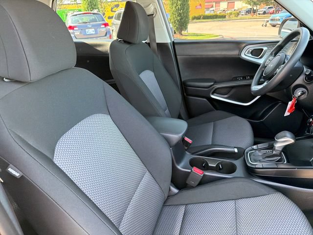 Certified 2024 Kia Soul LX w/ Option Group 015 FWD image 25