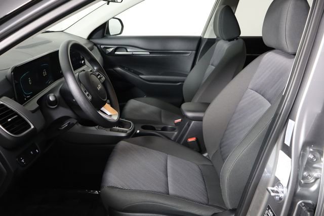 Used 2026 Kia Seltos LX FWD image 15