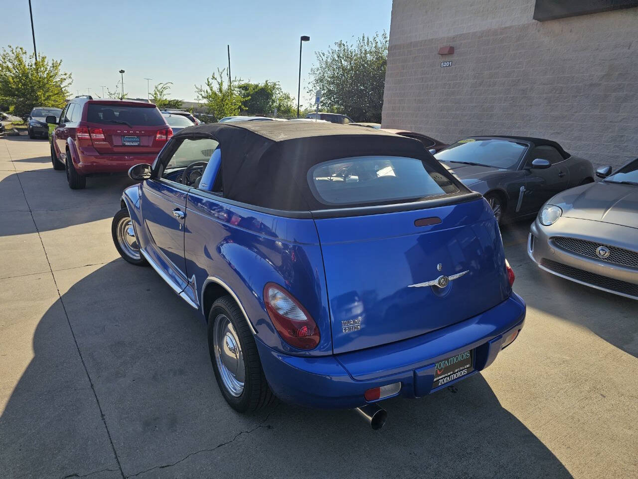 Used 2006 Chrysler PT Cruiser Touring w/ Boston Acoustics Audio Group FWD image 12