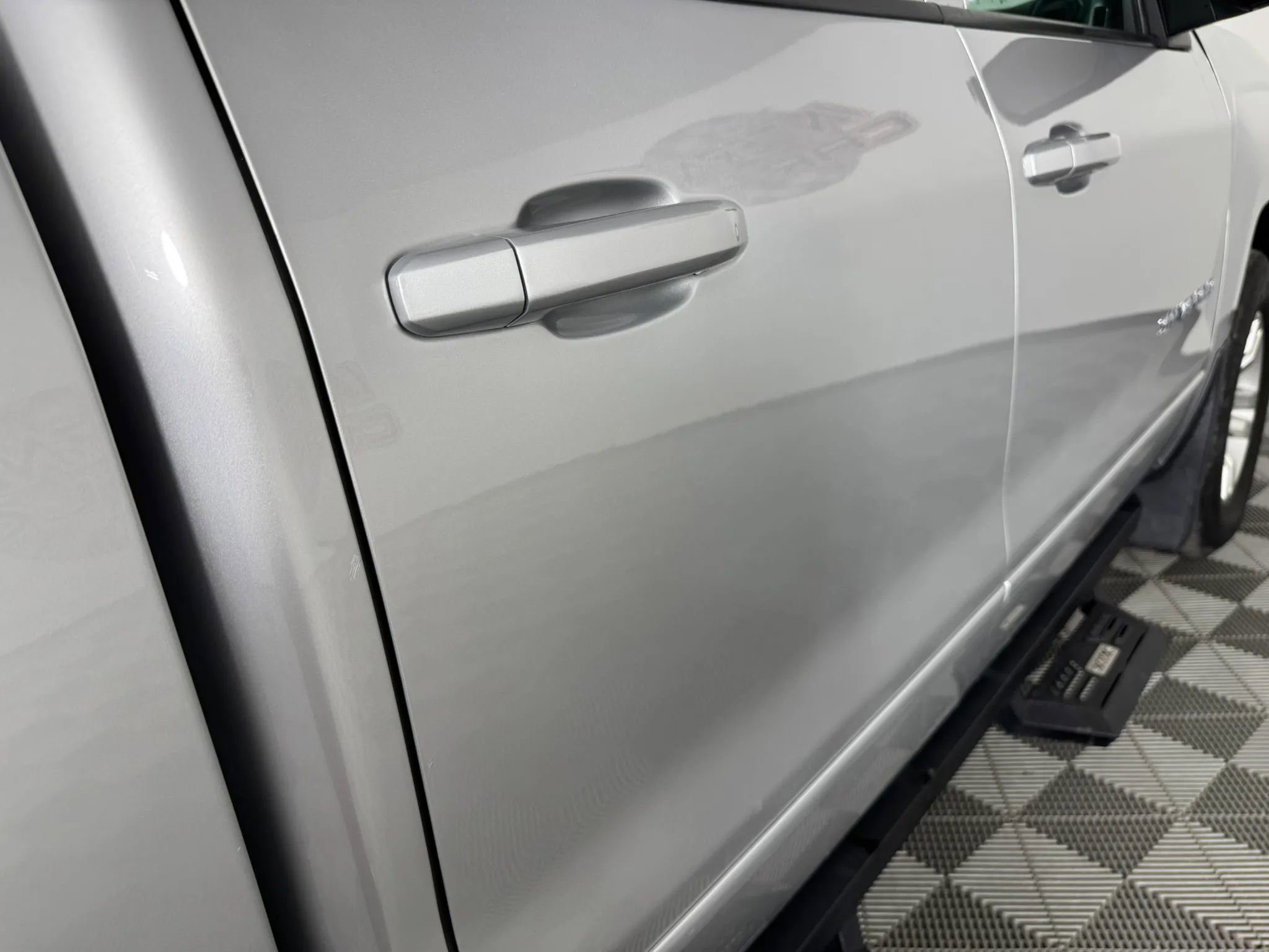 Used 2016 Chevrolet Silverado 1500 LT w/ All Star Edition image 28