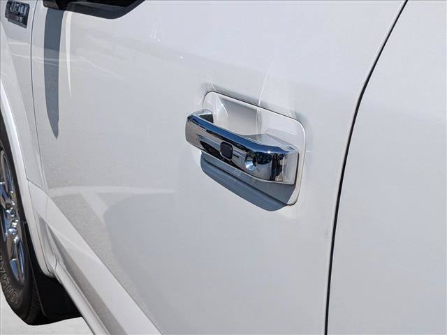Used 2018 Ford F150 Lariat w/ Equipment Group 502A Luxury AWD/4WD image 15