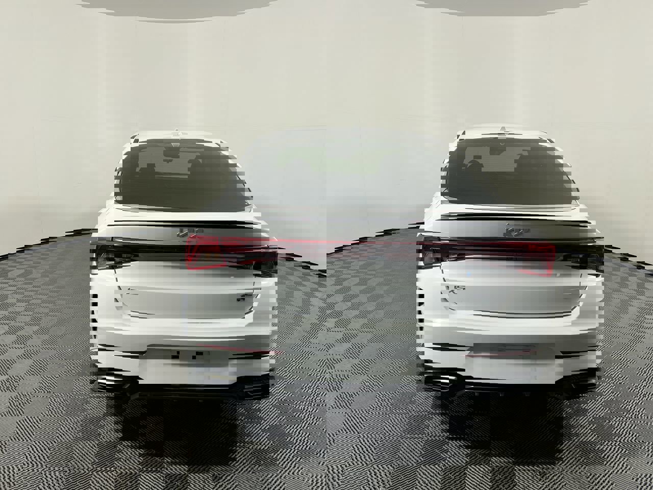 Used 2023 Kia K5 GT-Line w/ GT-Line Premium Package image 4